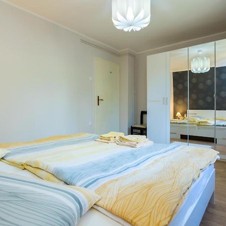 Apartman Marija Apartment Njivice Exterior foto